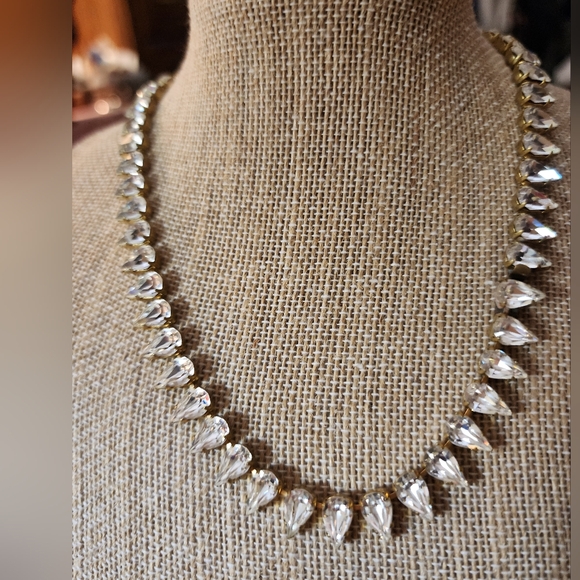 Gorgeous Swarovski Wedding Necklace - Picture 1 of 7